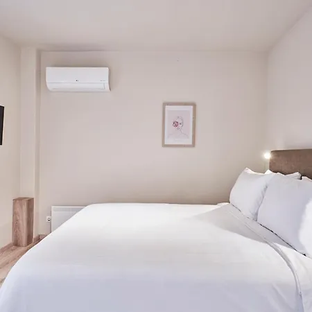 Charitos Iχ, Chic N Modern 2bd אתונה